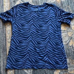 Banana Republic malibu tee EUC